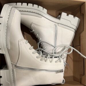 Steve Madden White Lace-Up Boots
